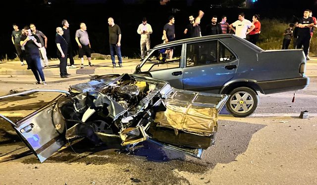 OTOMOBİL İKİYE BÖLÜNDÜ