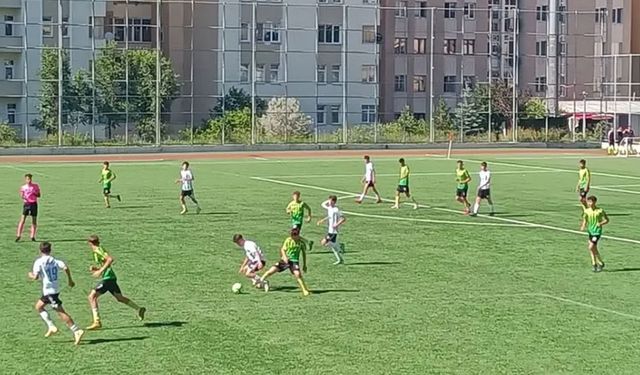 U 15’LER SERVERGAZİ’DE SAHAYA ÇIKIYOR