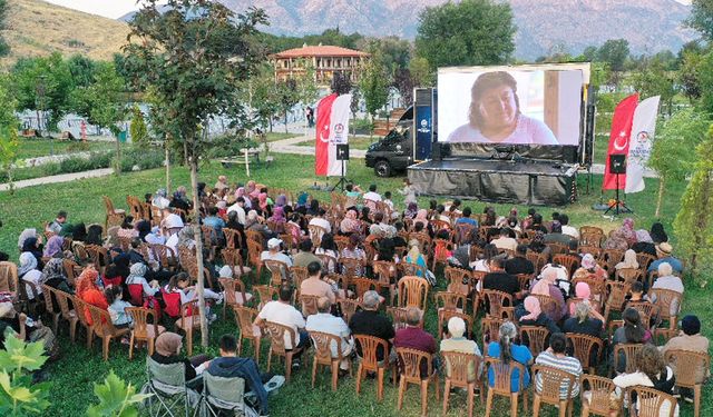 ÇİVRİL’DE SİNEMA, MERKEZDE KONSER