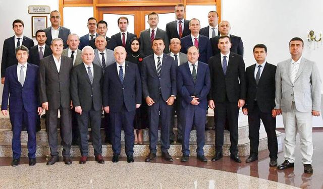 VALİ COŞKUN’DAN MÜLKİ İDARE AMİRLERİNE VEDA