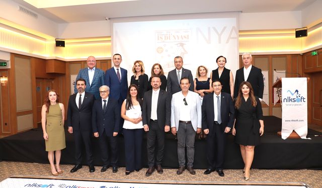 GAZİANTEP’TE DÜZENLENEN 'DİJİTALLEŞMEDE YENİ FIRSATLAR' ZİRVESİNDE  DENİZLİ ÖRNEK OLDU