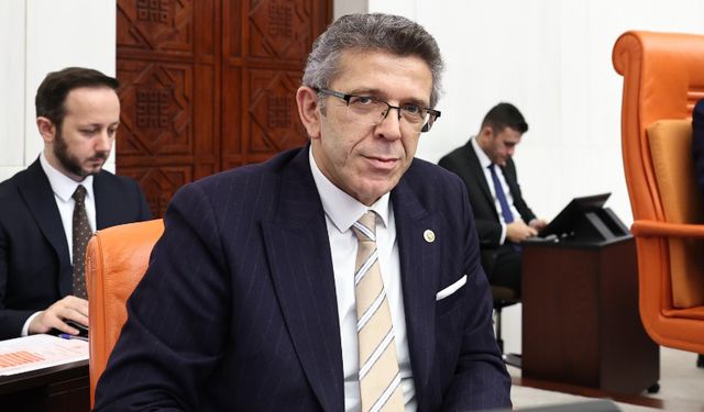 YASİN ÖZTÜRK: YANAN SADECE ORMANLAR DEĞİL, VİCDANLAR!