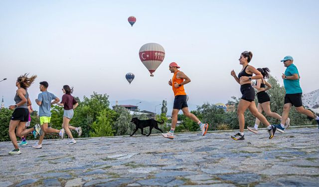 PAMUKKALE’DE TARİHİ MARATON