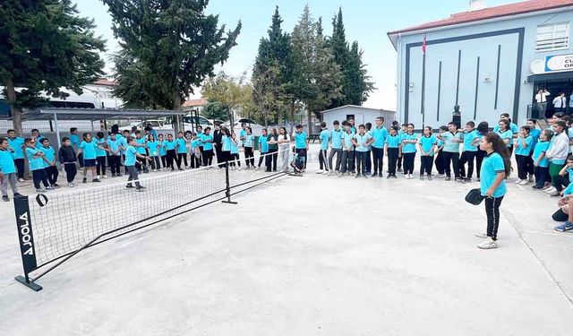 ÇALLI ÖĞRENCİLER PİCKLEBALLI ÖĞRENDİ