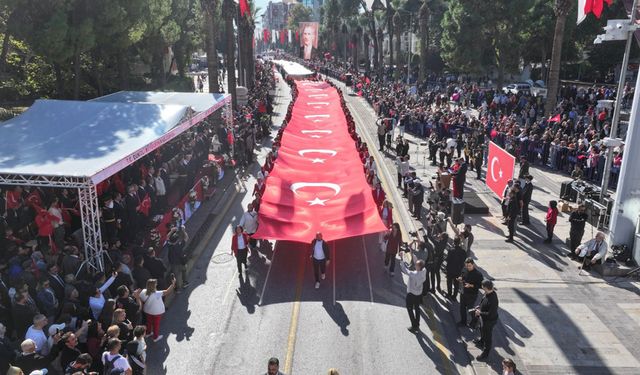 CUMHURİYET 102 YAŞINDA