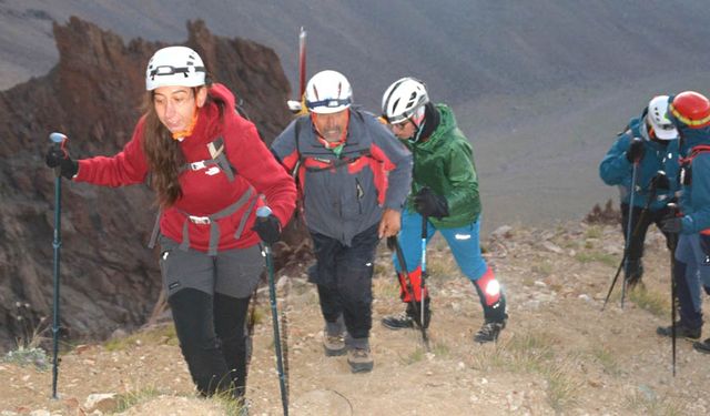 DAĞCILAR 29 EKİM’DE  ERCİYES’E TIRMANACAK