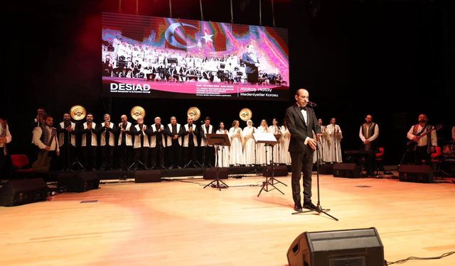 DENİZLİ’DE MUHTEŞEM KONSER