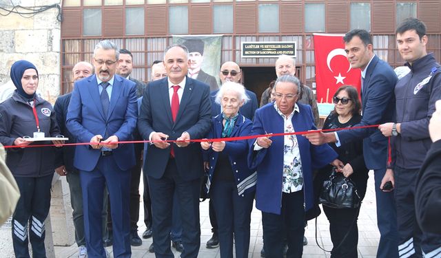 “ÖĞRETMENİN GÖZÜNDEN” FOTOĞRAF SERGİSİ AÇILDI