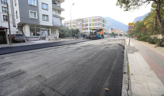 TAŞGEÇİT CADDESİ’NDE KAPSAMLI ÇALIŞMA