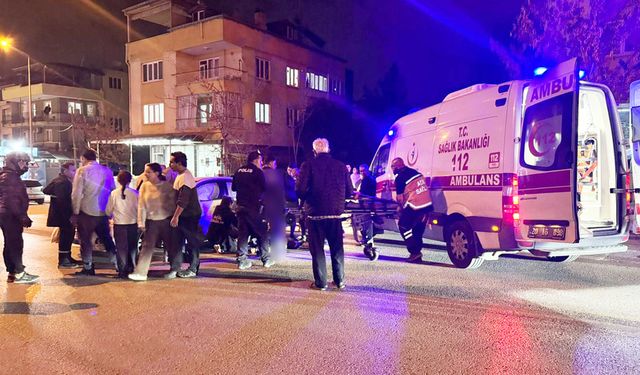 MOTOSİKLET İLE OTOMOBİL ÇARPIŞTI