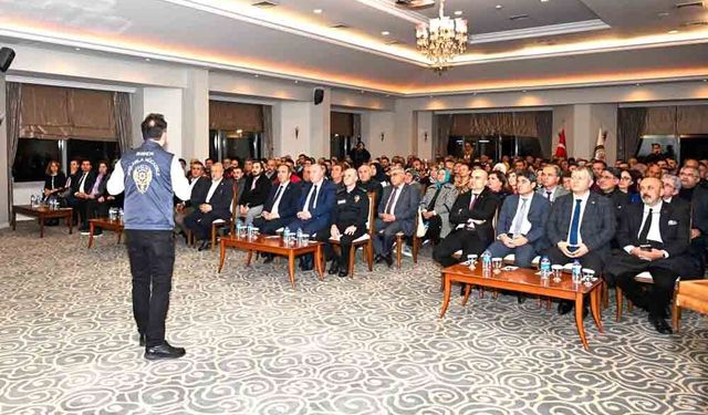 UYUŞTURUCU VE DİJİTAL KUMAR İLE TOPYEKÜN SAVAŞ