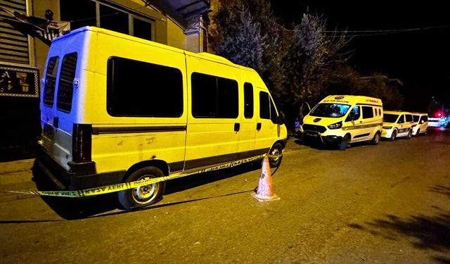 MİNİBÜSE KURŞUN YAĞMURU