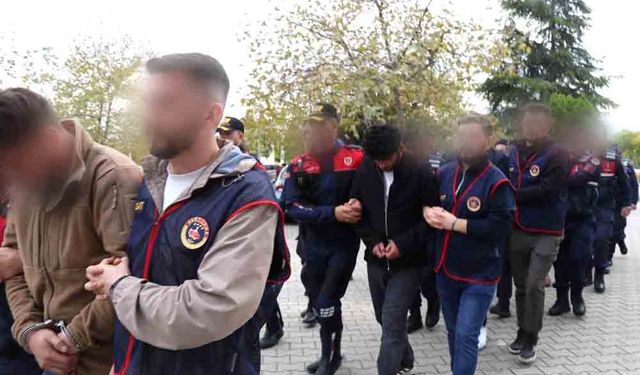 ÇELİK KASALARI SPİRAL İLE AÇMIŞ