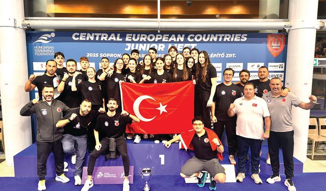 DENİZLİLİ YÜZÜCÜDEN MİLLİ TAKIMA KATKI