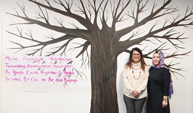 HAYAT AĞACI ÇİÇEK AÇIYOR