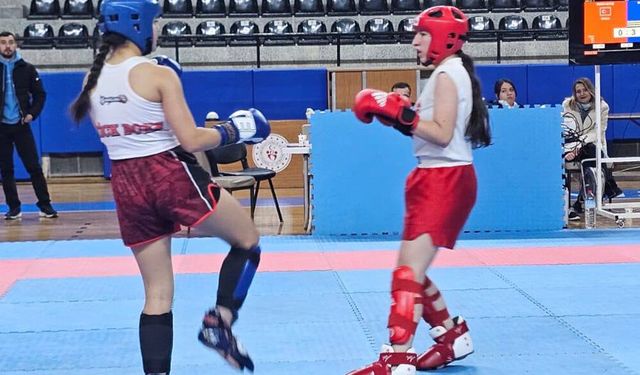 DENİZLİ’DE KİCK BOKS FIRTINASI