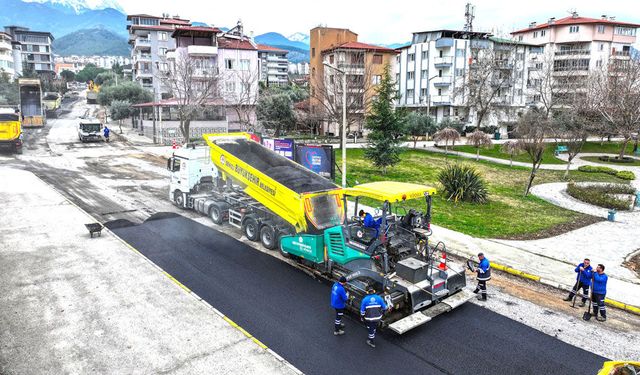 SOFRADAN SINIFA, TARLADAN SAHNEYE SOSYAL BELEDİYECİLİK