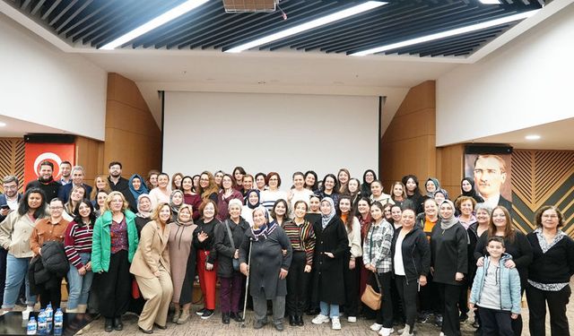 BÜYÜKŞEHİR’DEN KADINLARA DİJİTAL GÜÇ EĞİTİMİ