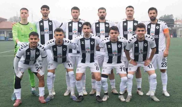 5 FUTBOLCU İLE YOLLAR AYRILDI