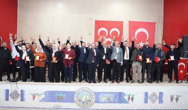 MHP’DEN GÜNEY’DE GÖVDE GÖSTERİSİ