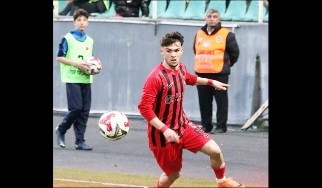 DENİZLİ İDMAN YURDU RAKİBİNİ SAHADAN SİLDİ, ANCAK SONUCA GİDEMEDİ