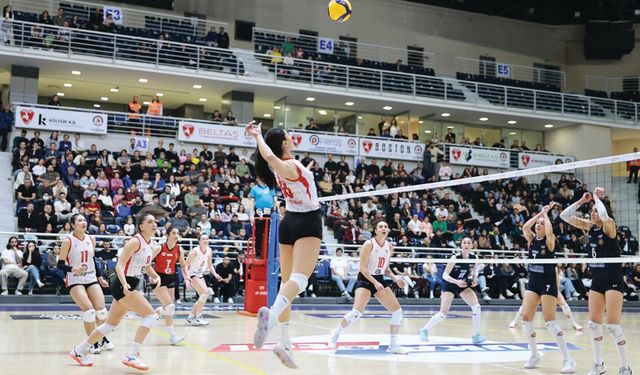 DENİZLİ’NİN SULTANLARI MANİSA’YA DİŞ GEÇİREMEDİ