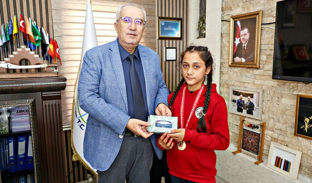 ŞAMPİYON ATLET SULTAN AKYOL ÇAMELİ’NİN GURURU OLDU