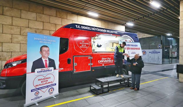 MOBİL İKRAM ARAÇLAR YOLCULAR İÇİN GÖREVDE