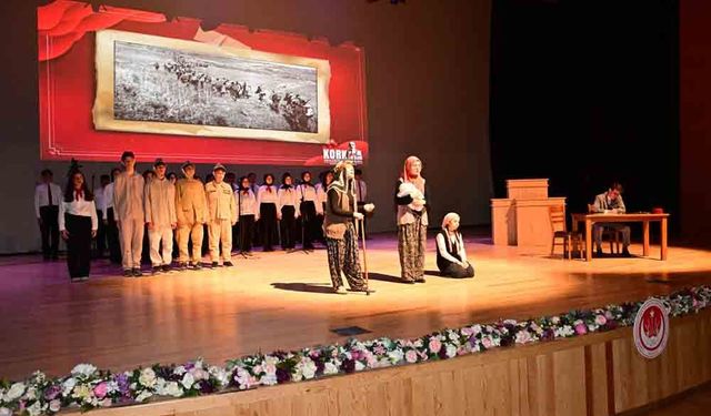 İSTİKLÂL MARŞI’NIN KABULÜ TÖRENLE KUTLANDI