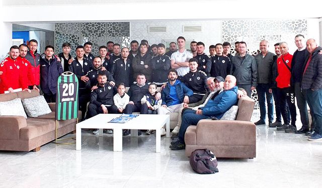 İŞ İNSANI ALİ YÜRÜMEZ’DEN ÇAL BELEDİYESPOR İÇİN DESTEK ÇAĞRISI