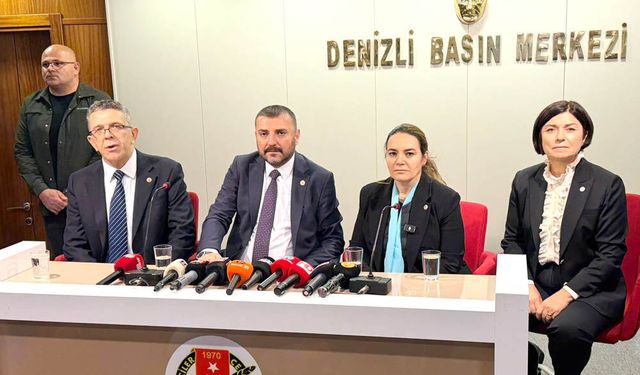 AYYÜCE TÜRKEŞ TAŞ:: TÜRKİYE BATIYOR, İKTİDAR DEĞİŞMELİ