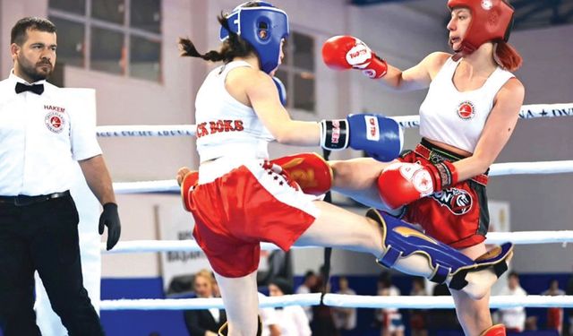 SARAYKÖY'DE KİCK BOKS HEYECANI