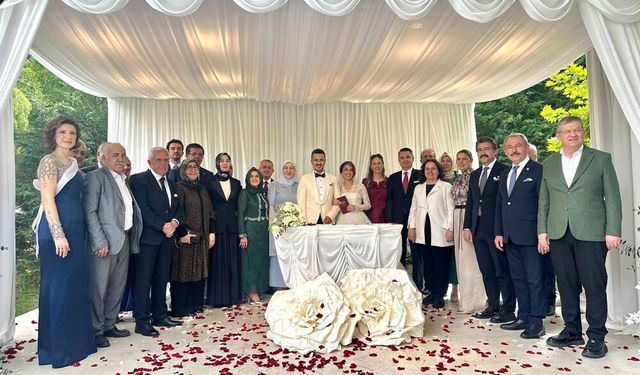 ŞAHİDİ DE MUTLULUĞU DA BOL NİKAH
