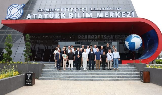 BAŞKAN DOĞAN BASIN MENSUPLARIYLA ATATÜRK BİLİM MERKEZİ’NDE BULUŞTU