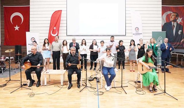 BÜYÜKŞEHİR’İN ENGELSİZ SAHNESİNDE ŞİİR VE TÜRKÜ BULUŞMASI