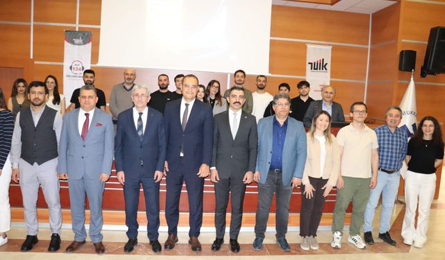 PAÜ İKTİSADİ VE İDARİ BİLİMLER FAKÜLTESİ'NDE TÜİK KONFERANSI