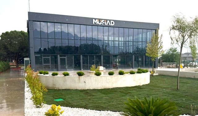 DENİZLİ MÜSİAD YENİ MERKEZİNE GEÇİYOR