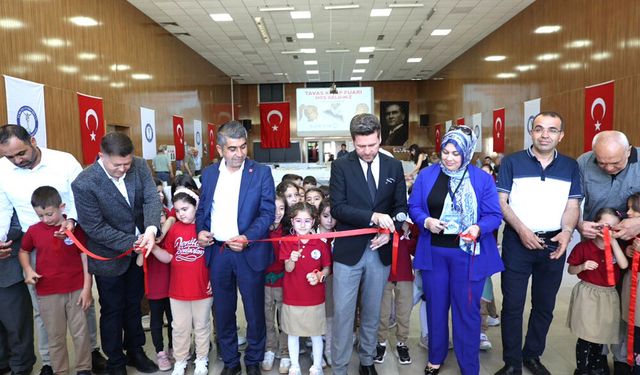 TAVAS KİTAP FUARI KAPILARINI AÇTI