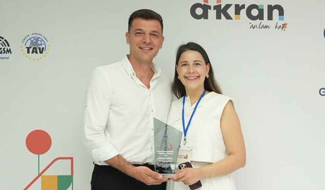 DENİZLİ BÜYÜKŞEHİR BELEDİYESİ’NE GENÇ DOSTU KENT ÖDÜLÜ