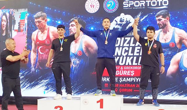 ŞAMPİYONDAN ÇİFTE ALTIN