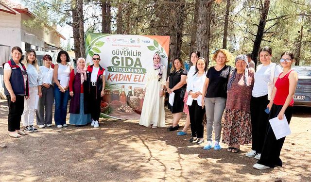GÜVENİLİR GIDAYA KADIN ELİ DEĞDİ