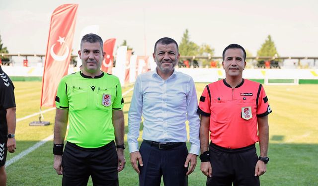 DENİZLİ’DE AMATÖRÜN BAŞARILI HAKEMLERİ ÖZEL TURNUVALARLA YENİ SEZONA BİLENİYOR!