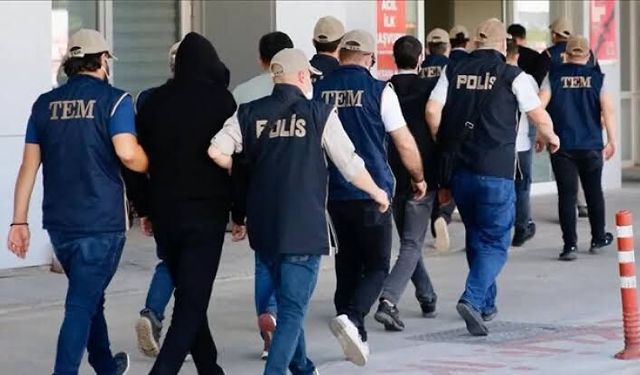 DENİZLİ DETAYLARI DİKKAT ÇEKTİ