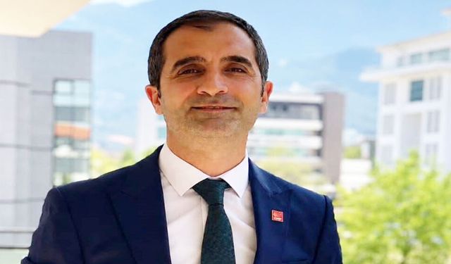 CHP DENIZLI İL BAŞKANLIĞINA AYHAN ORAN ATANDI