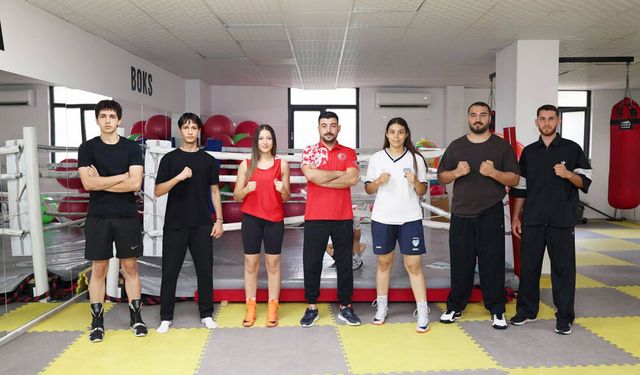 MERKEZEFENDİ’NİN BOKSÖRLERİ TÜRKİYE ŞAMPİYONASI’NDA
