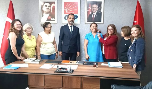 ROZETİ TAKTI BAŞKAN OLDU