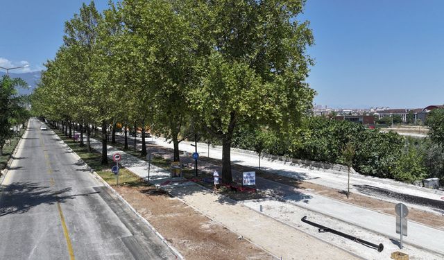 KOŞU YOLU YENİLENİYOR