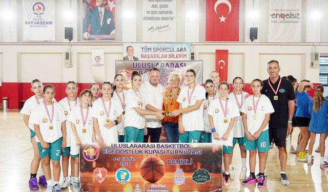 ULUSLARARASI EGE DOSTLUK BASKETBOL TURNUVASI’NDA CENTİLMENLİK KAZANDI