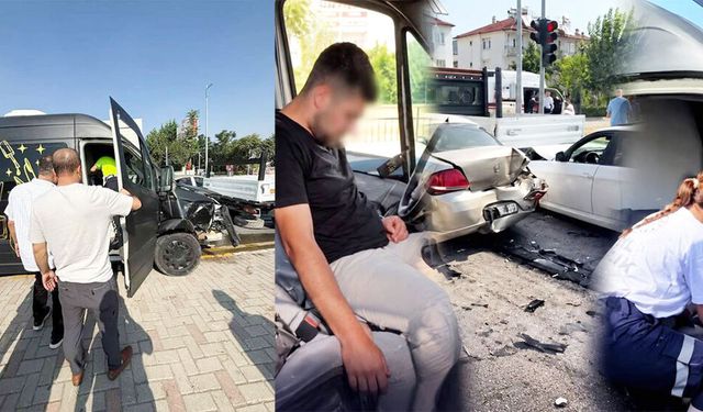IŞIKTA BEKLEYEN ARAÇLARI BİÇTİ