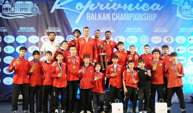 MİNDERDE DENİZLİ FIRTINASI